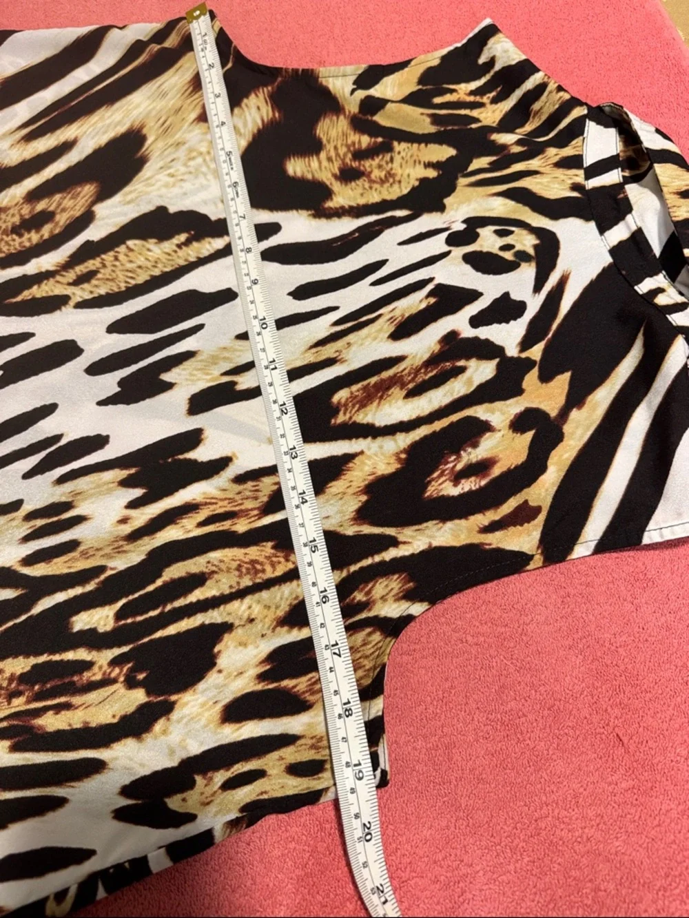 Milano Sleeveless Animal-Print Button-Front Top - Black & Cream & Brown - Picture 4 of 8